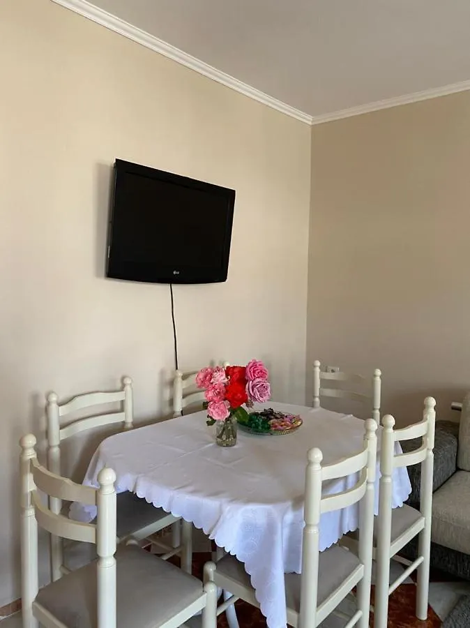 Dibra'S Apartment Shkoder