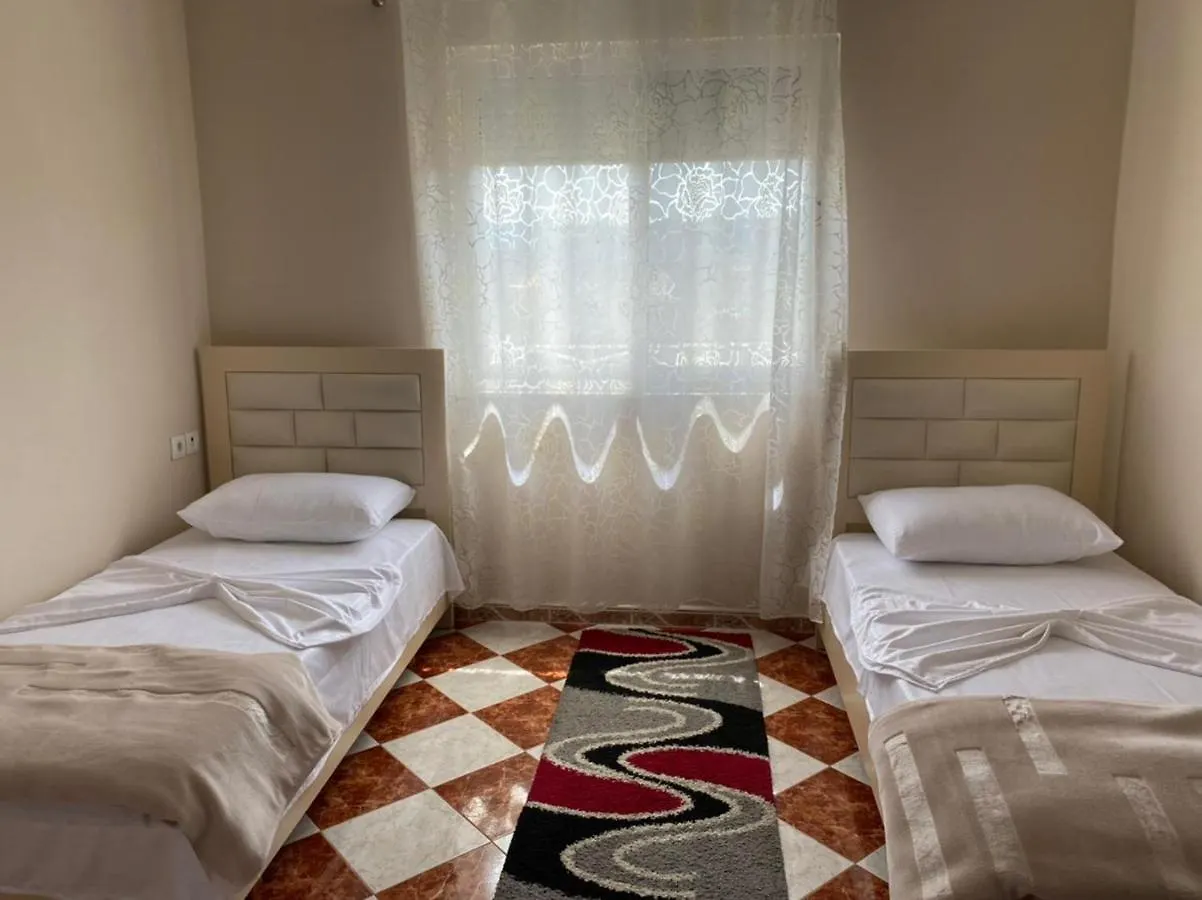 Dibra'S Apartment Shkoder